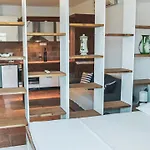 Fully Renovated One Bedroom With A Seaview - A Appartement *